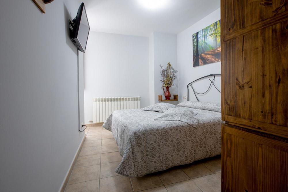 Hostal Antiguo Hospital Линарес-де-Мора Экстерьер фото