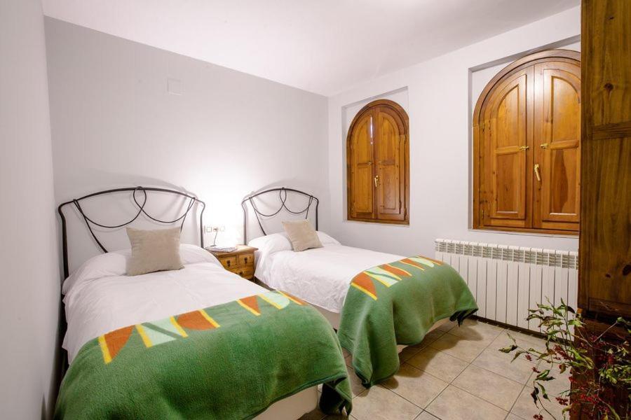 Hostal Antiguo Hospital Линарес-де-Мора Экстерьер фото